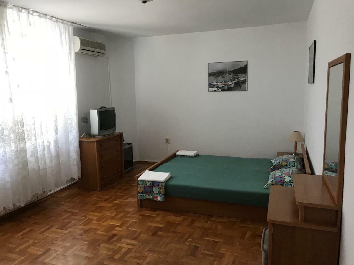 Milena'S House 호텔 부르가스 외부 사진